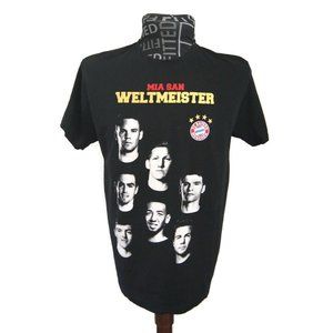 T-Shirt FCB World Champion Size S T-Shirt Black Mia San Weltmeister FC Bayern